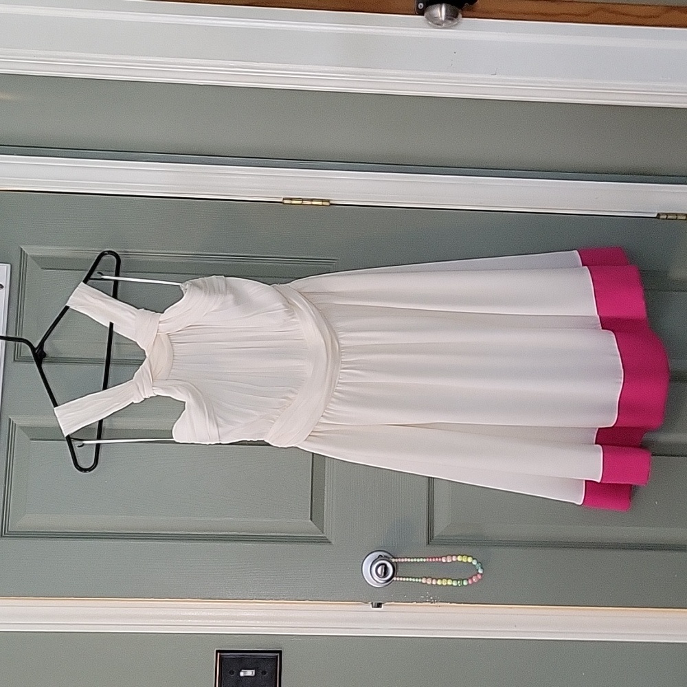NWOT Esley BEAUTIFUL White Ivory Dress with Pink Trim, Size M